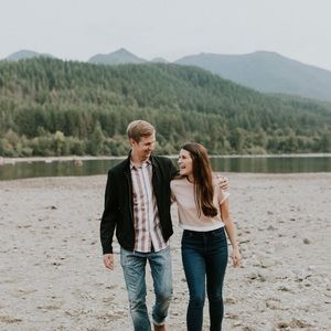 LIKE to bookmark our closet ✨